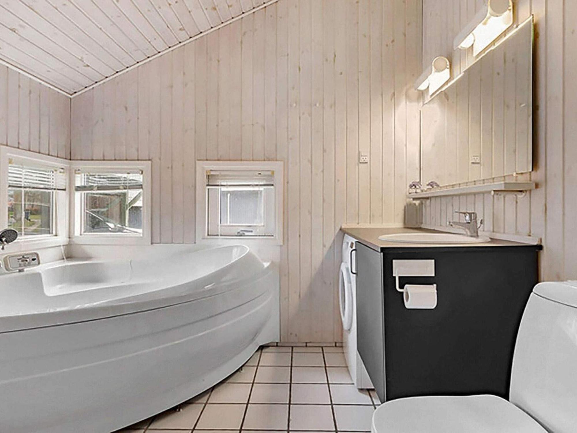 6 Person Holiday Home In Otterup Esterno foto