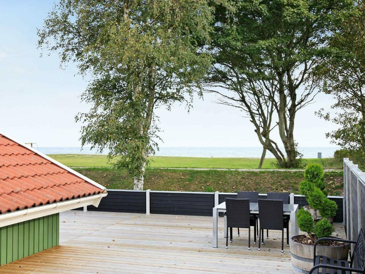 6 Person Holiday Home In Otterup Esterno foto