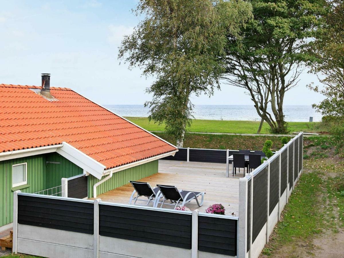 6 Person Holiday Home In Otterup Esterno foto